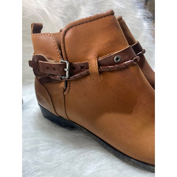 Tan Leather Ankle Boots With Buckle Detail & Textured Heel 9 - Picture 3 of 8